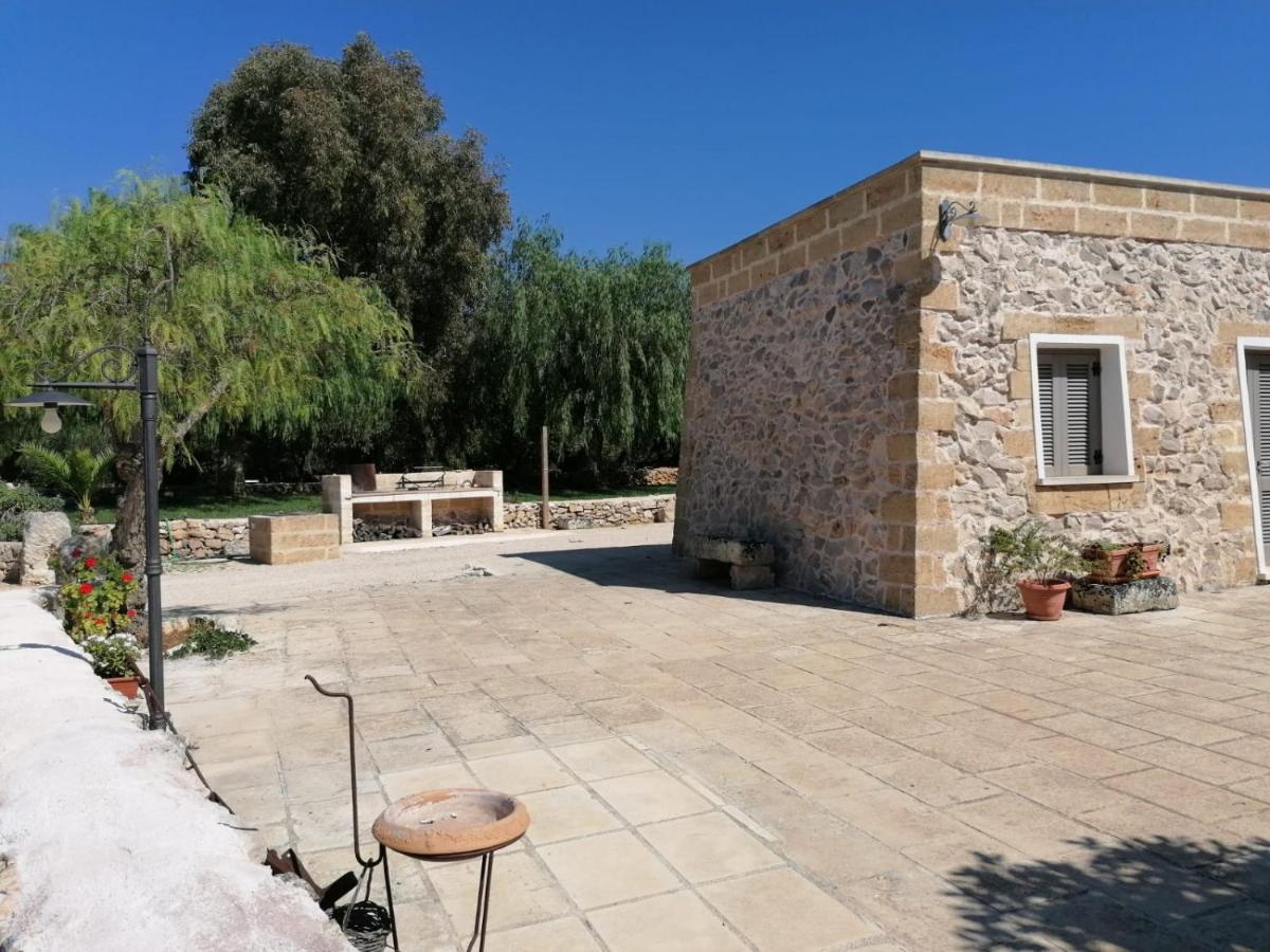 Agriturismo Allu Ruvezzu Bed & Breakfast ตอร์เรมอซซา ภายนอก รูปภาพ